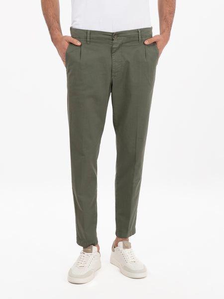 Pantaloni con elastico in vita militare