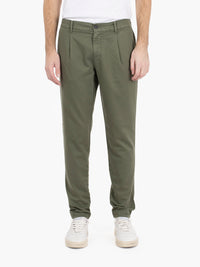Green elastic waist trousers