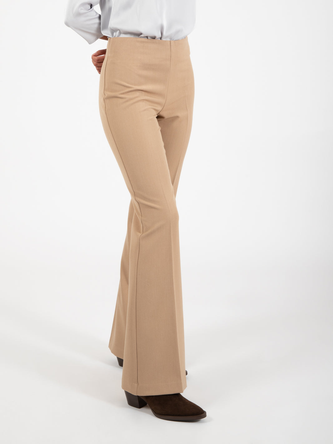 Pantaloni flare flanella cammello