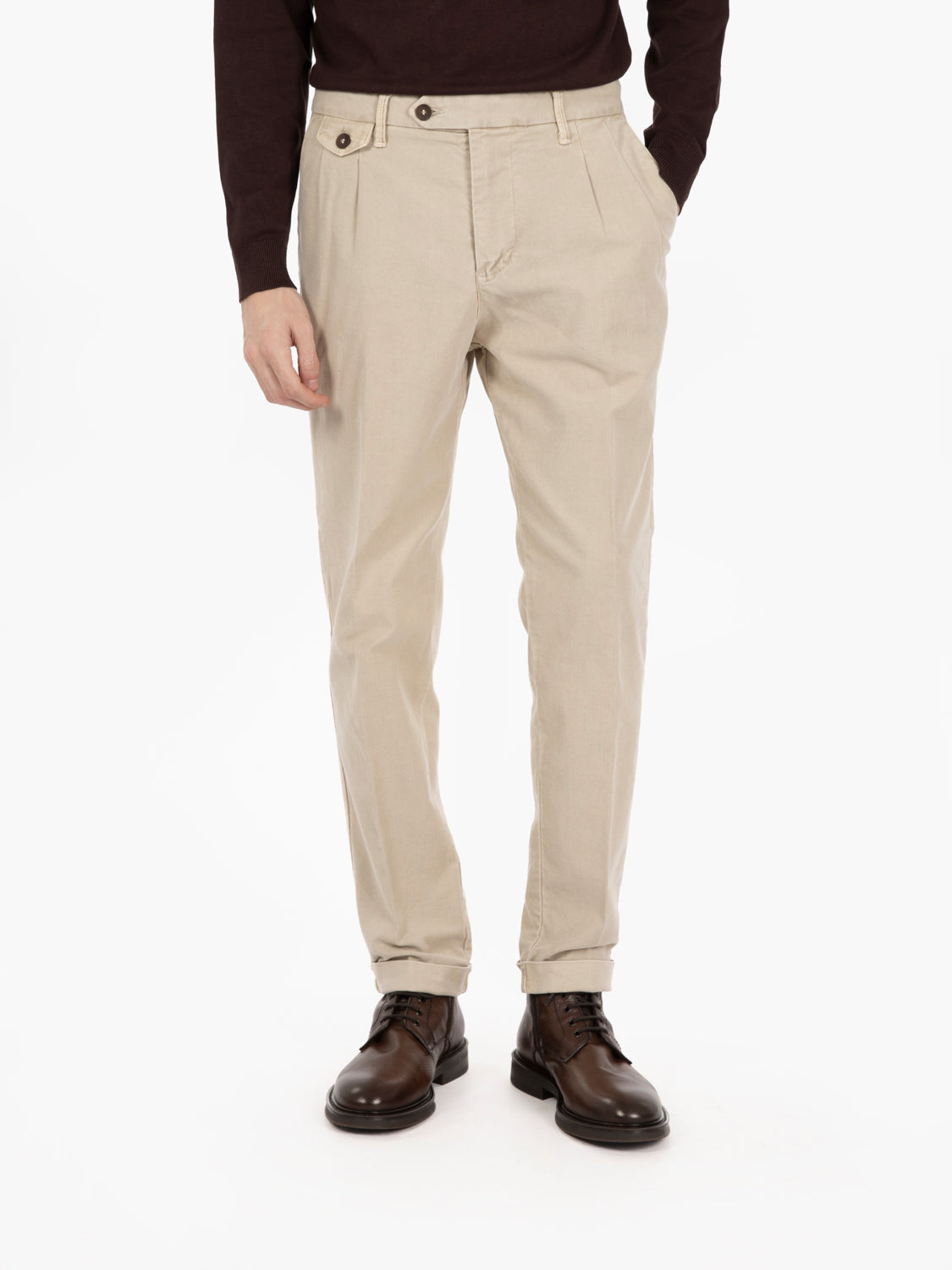 KEIRA/126072_BEI SMOOTH VELVET HERRINGBONE TROUSERS BEIGE