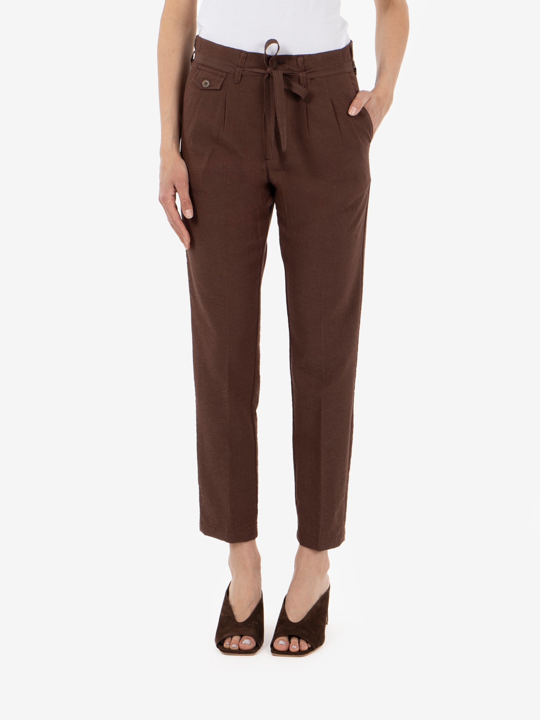 Pantaloni Martin con pinces moro