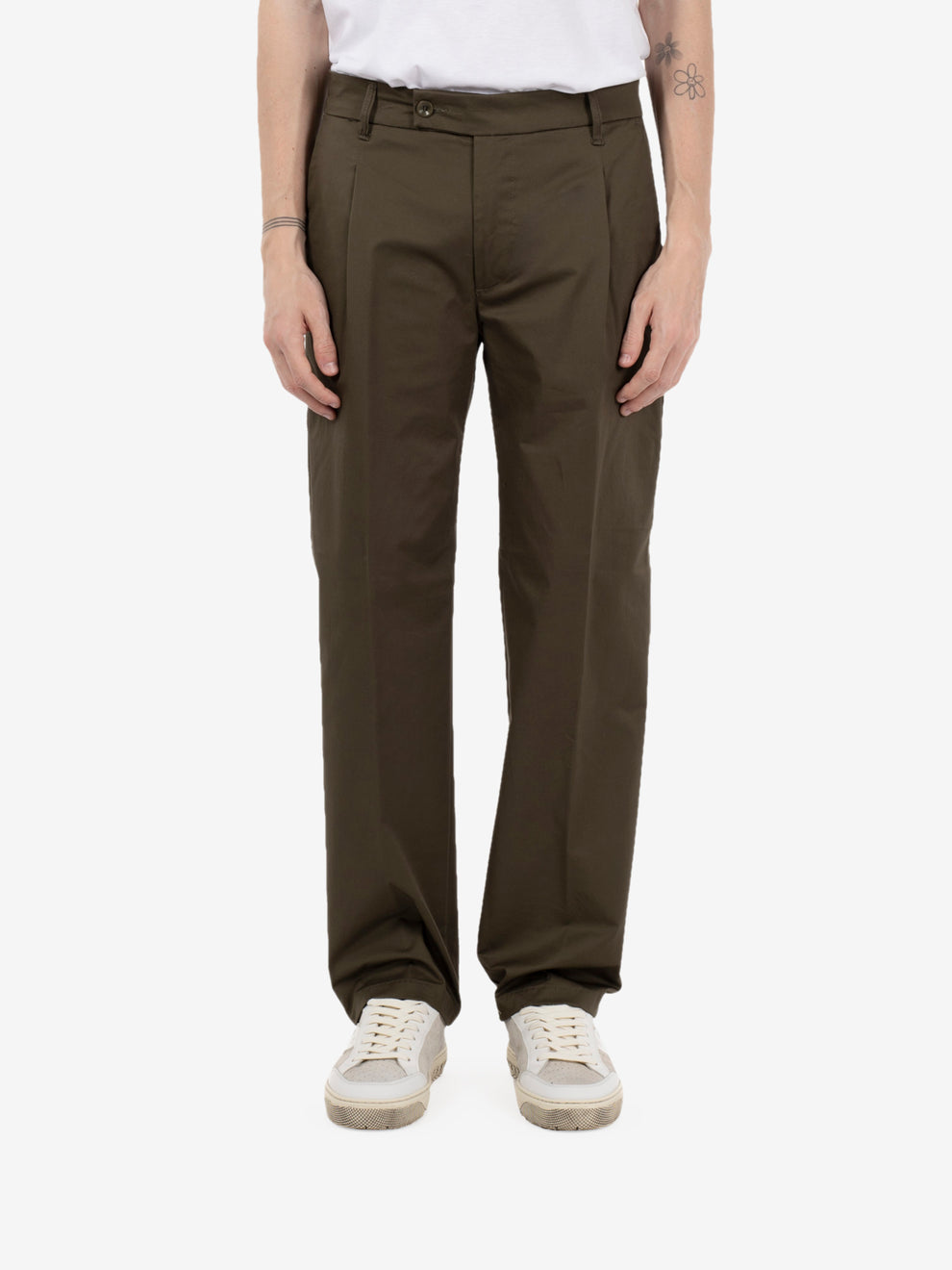 Pantaloni Nicky con pinces militare