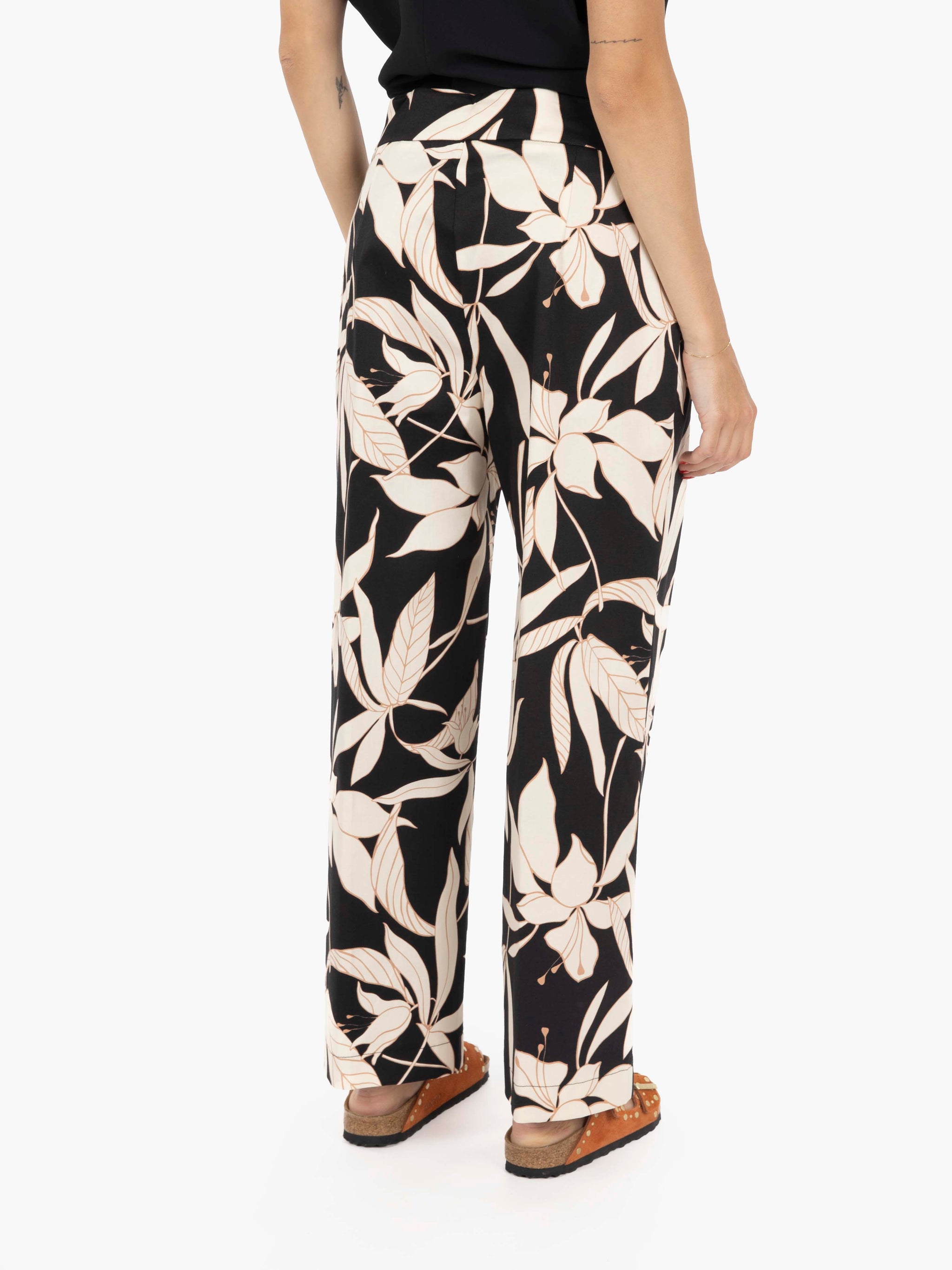 Black patterned trousers