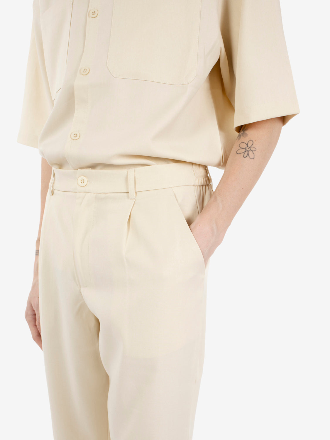 Pantaloni regular ecru