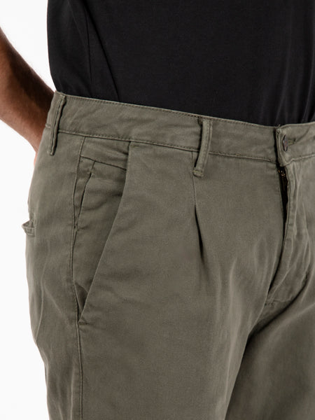 Pantaloni Rio chino in cotone militare