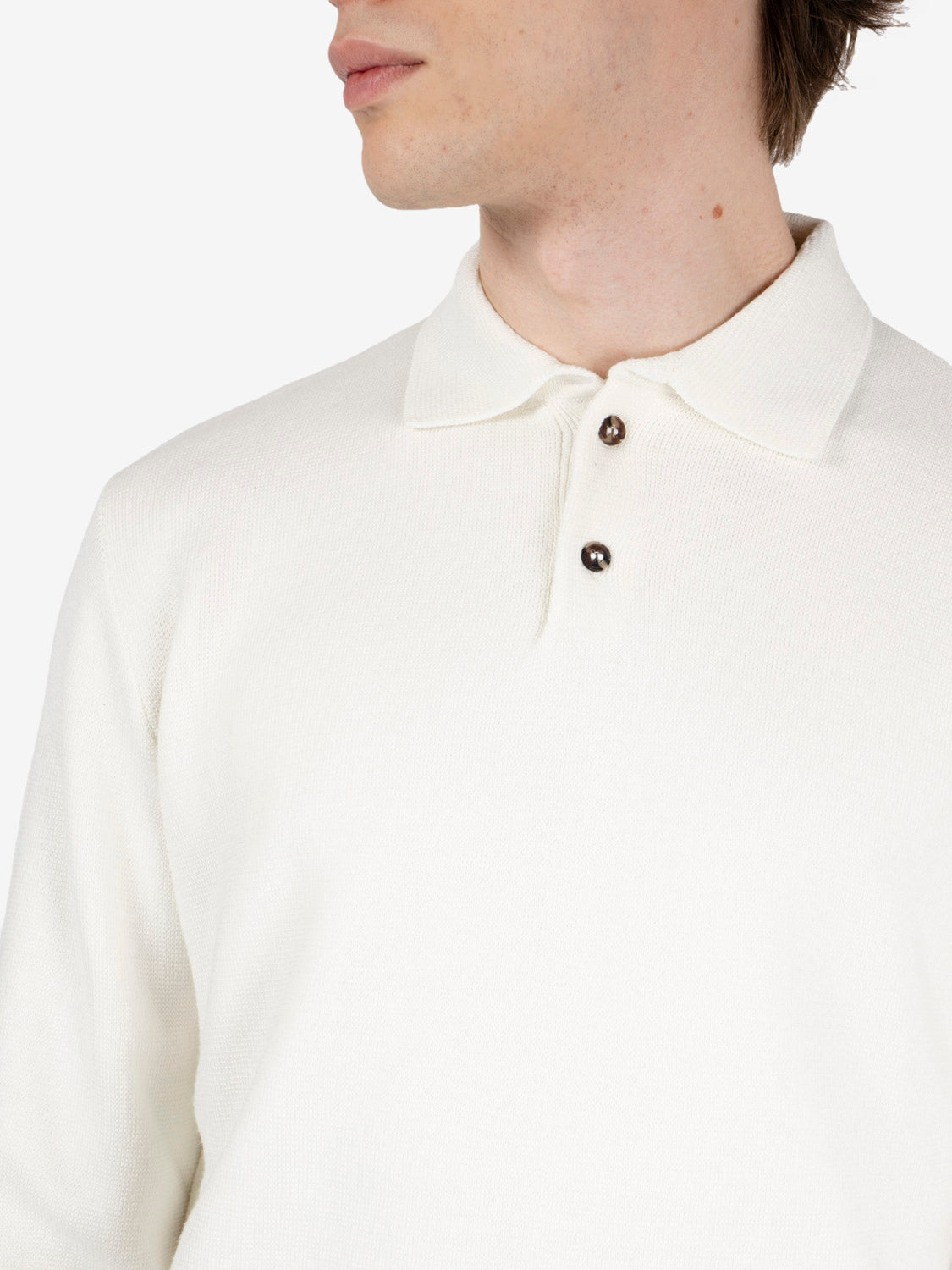 Ecru knit polo shirt with side slits