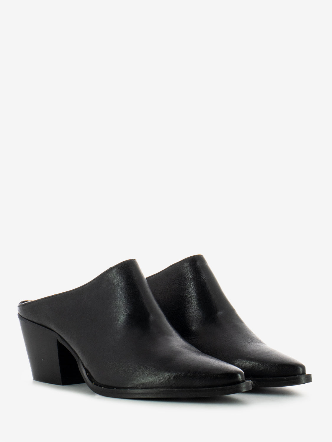 Marion leather clog with studs black