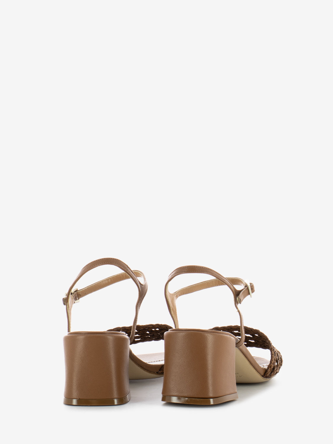Sandali Roxana con fascia intrecciata cognac