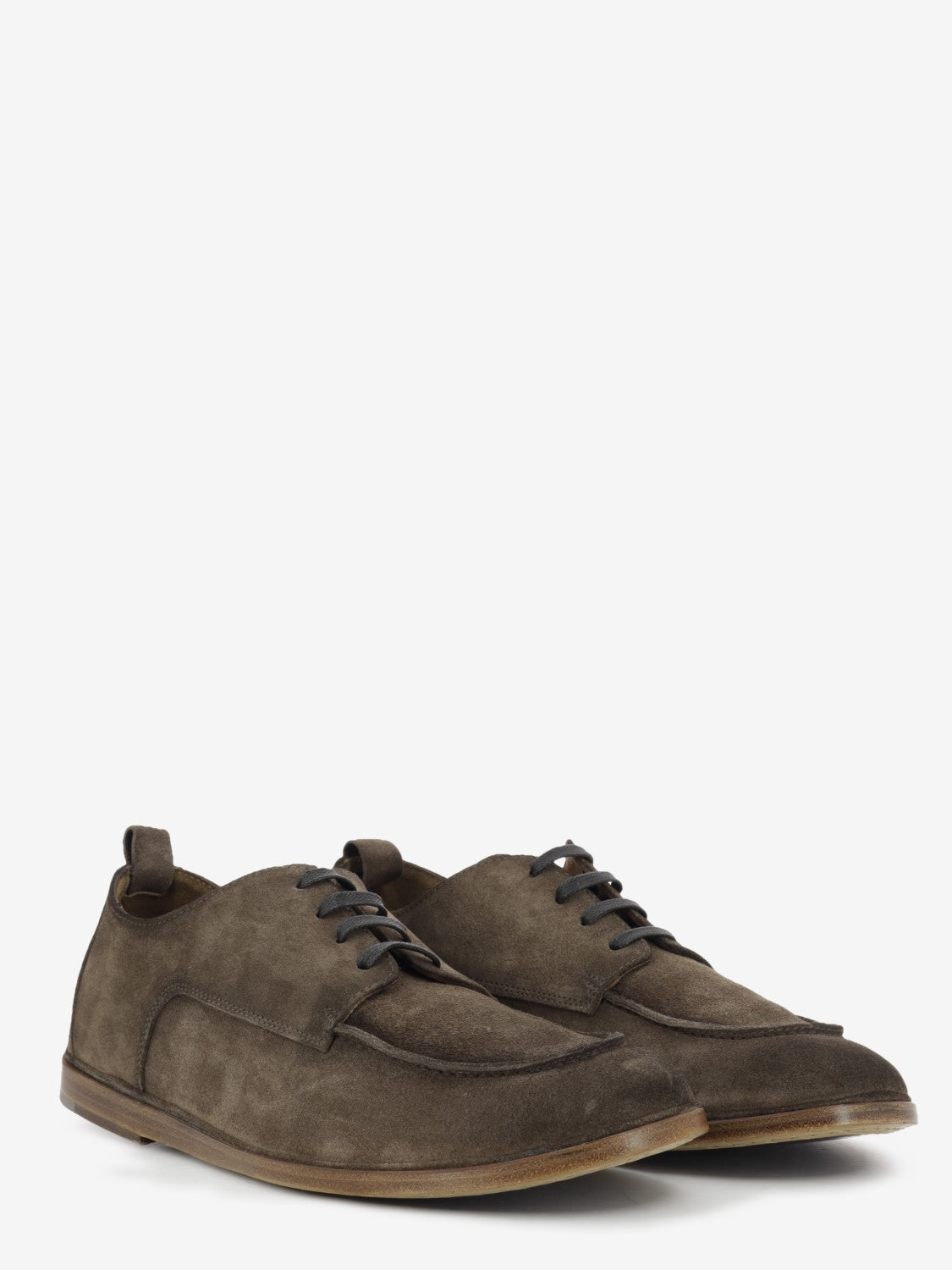 Scarpa con lacci in suede camoscio