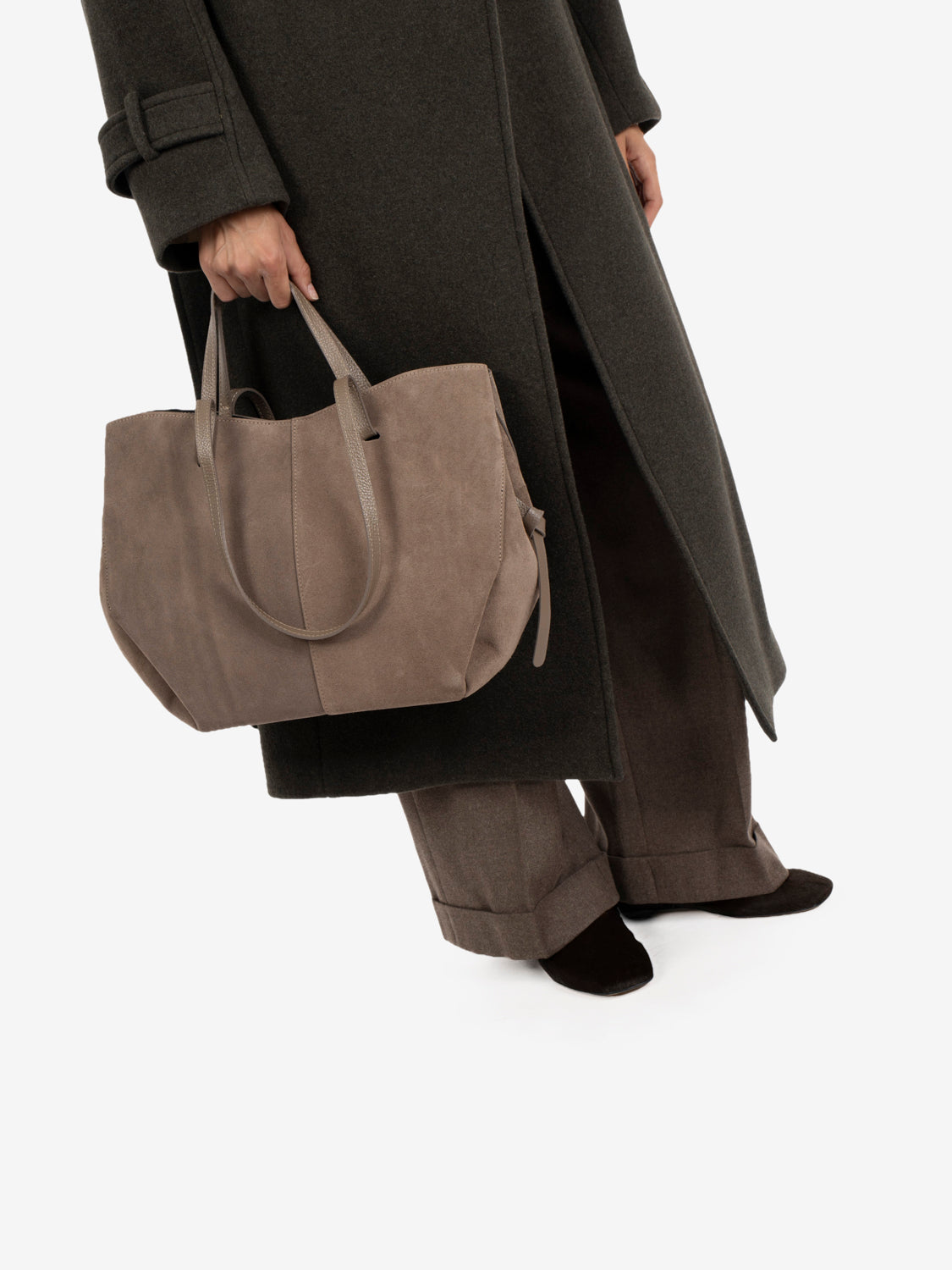 Shopping bag in suede taupe