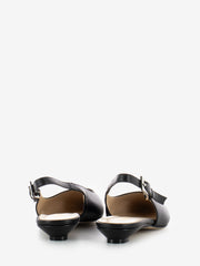 STIMM - Slingback a punta con tacco basso nero