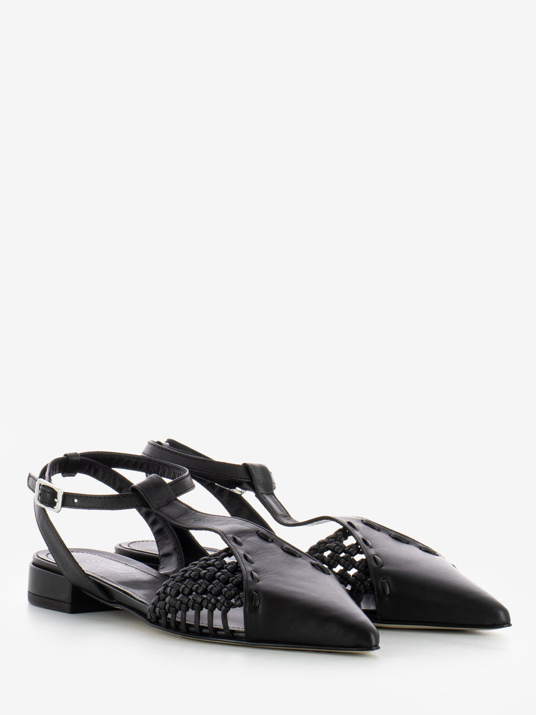 Slingback a punta nera