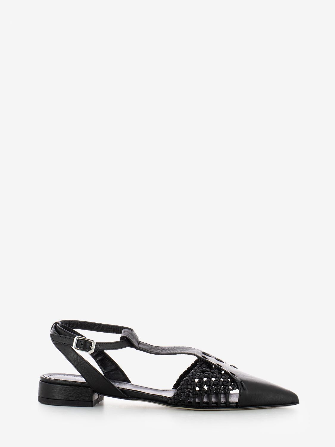 Slingback a punta nera