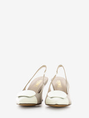 STIMM - Slingback con accessorio fard / panna