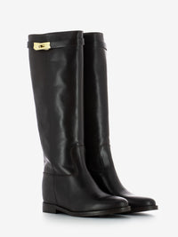 Brown leather boots with internal wedge