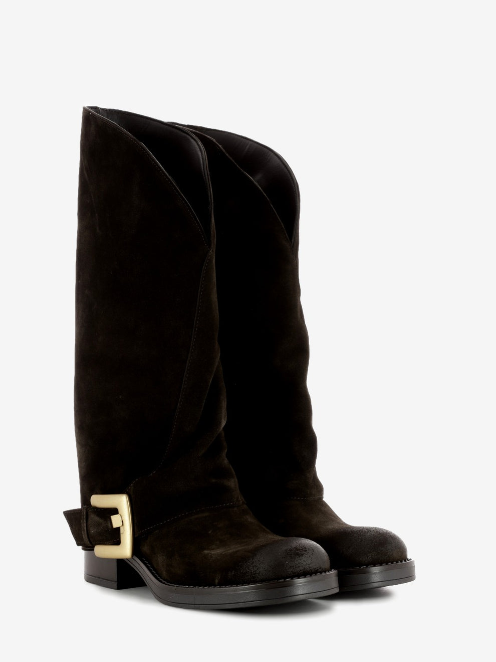 Suede boots with dark brown turn-ups