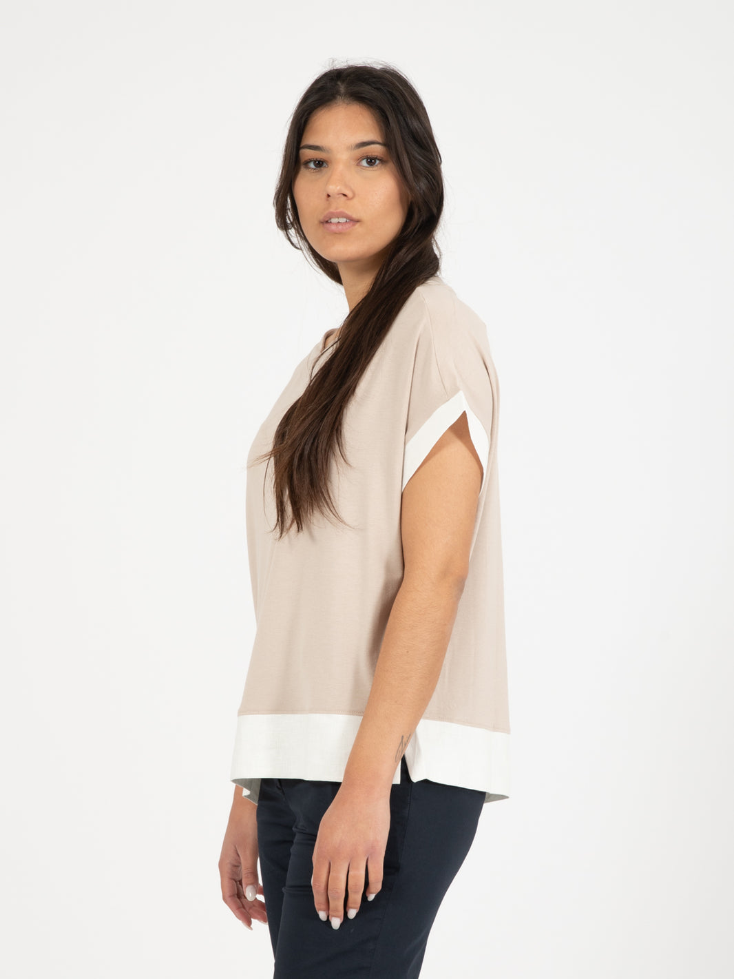 T-Shirt inserti in lino beige / bianco
