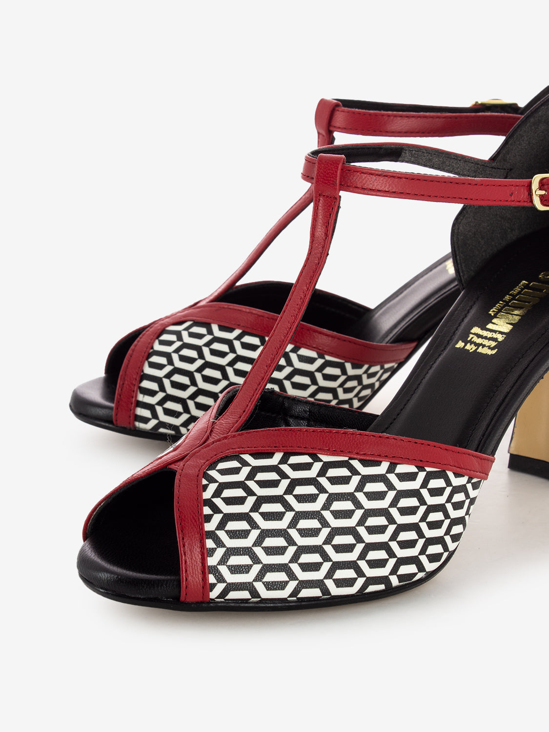 Tanguera Liz nappa black / red