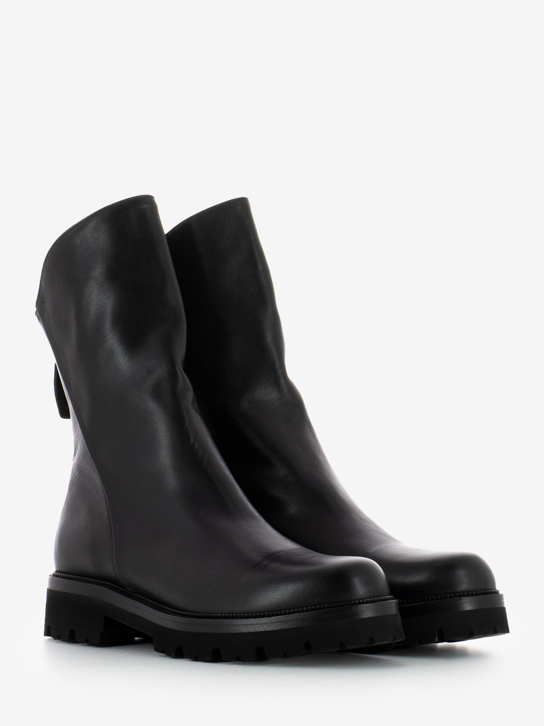 Combat zip ankle boots in black nubuck