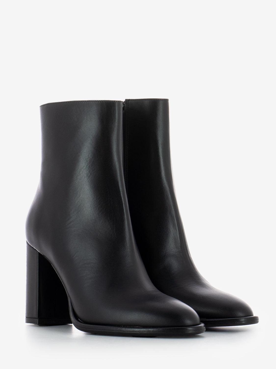 R2462-VIT_BLK BLACK CALFSKIN 90MM ANKLE BOOT