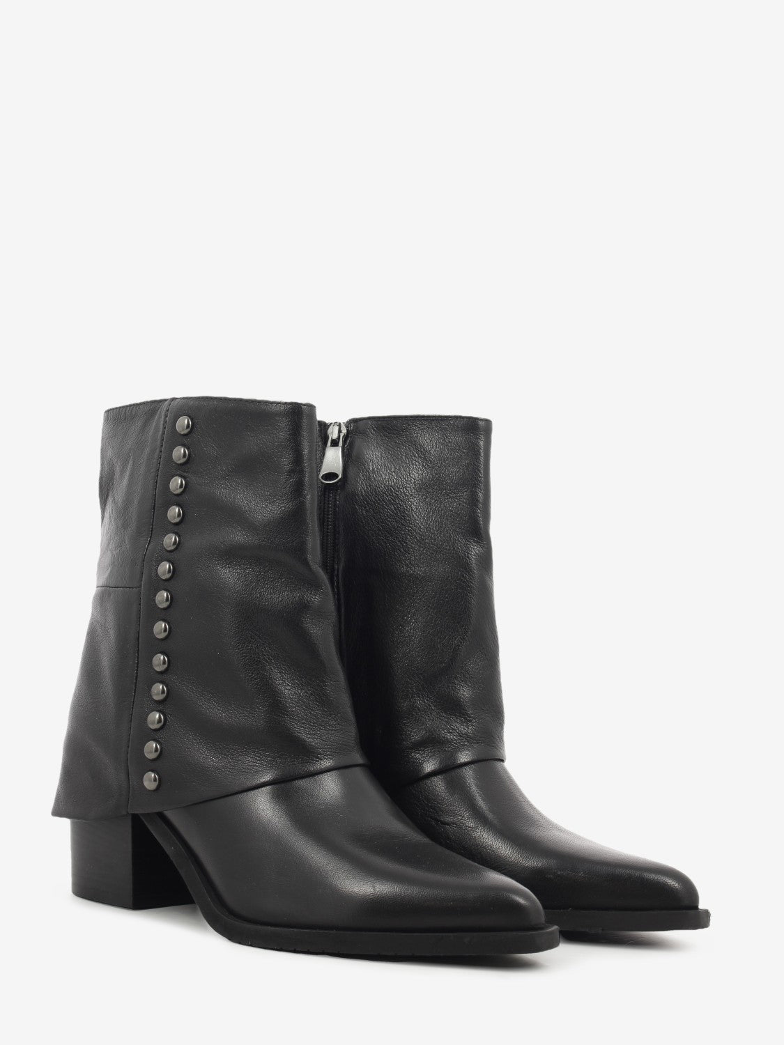 Dustin black leather ankle boots