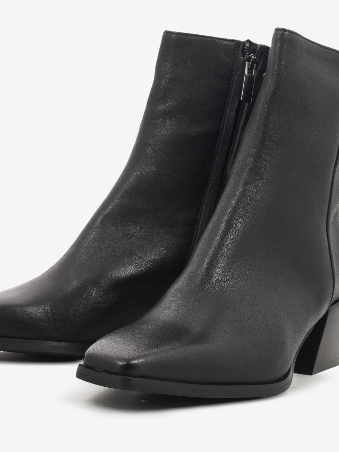 Raya Black Leather Ankle Boot