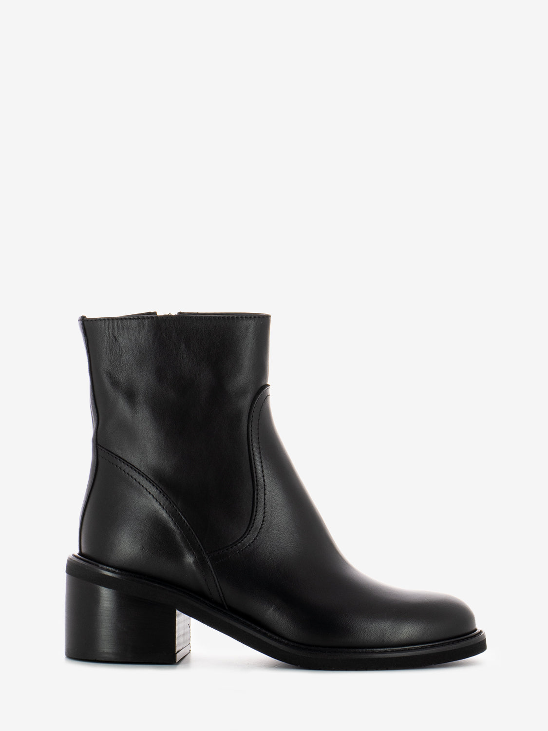 Tronchetto Nora in pelle nero
