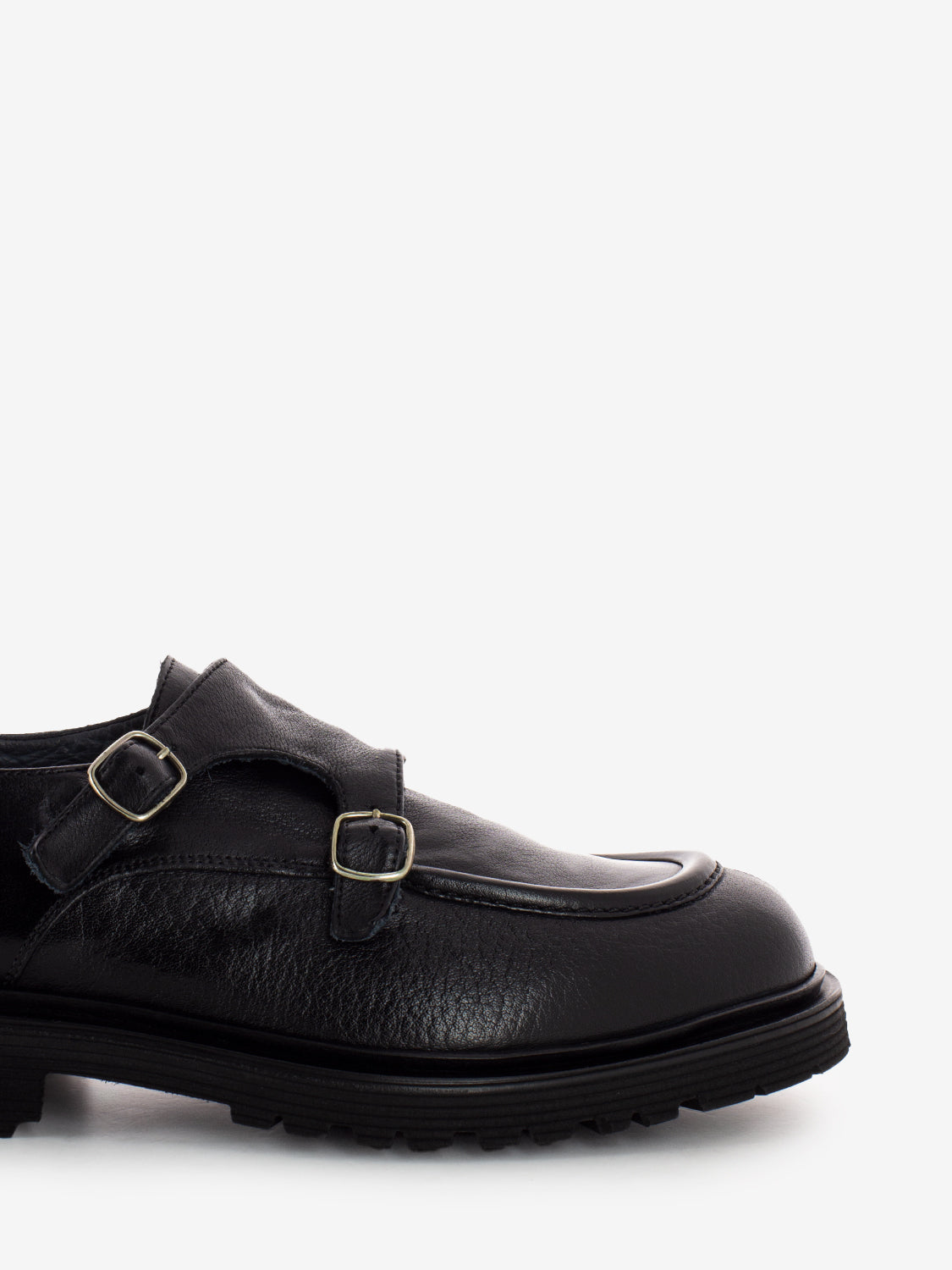 Scarpa con fibbie bufalo nero