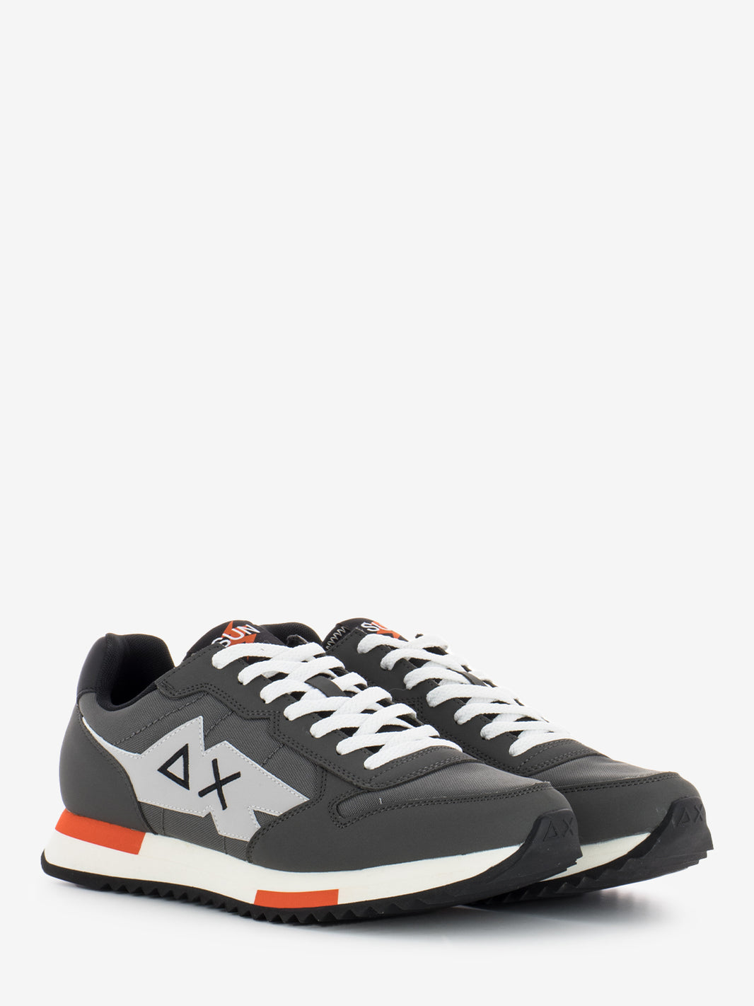 Niki Solid Dark Grey Sneakers