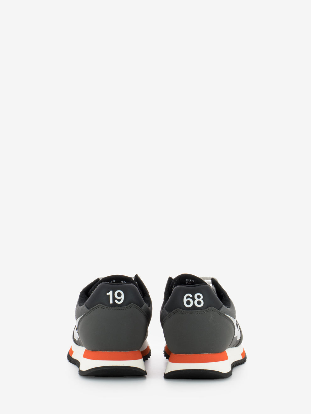 Niki Solid Dark Grey Sneakers