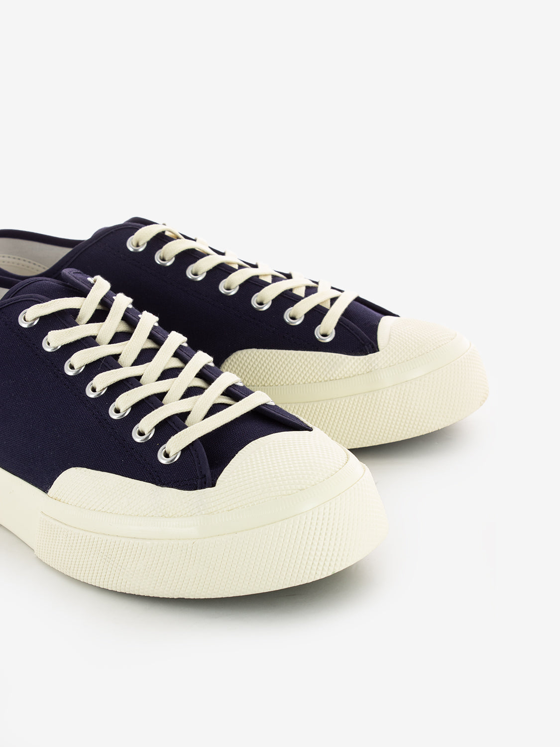 Navy / off white canvas sneakers