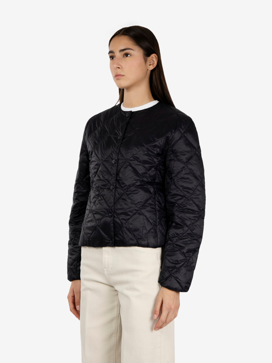 Black crew neck tapered down jacket