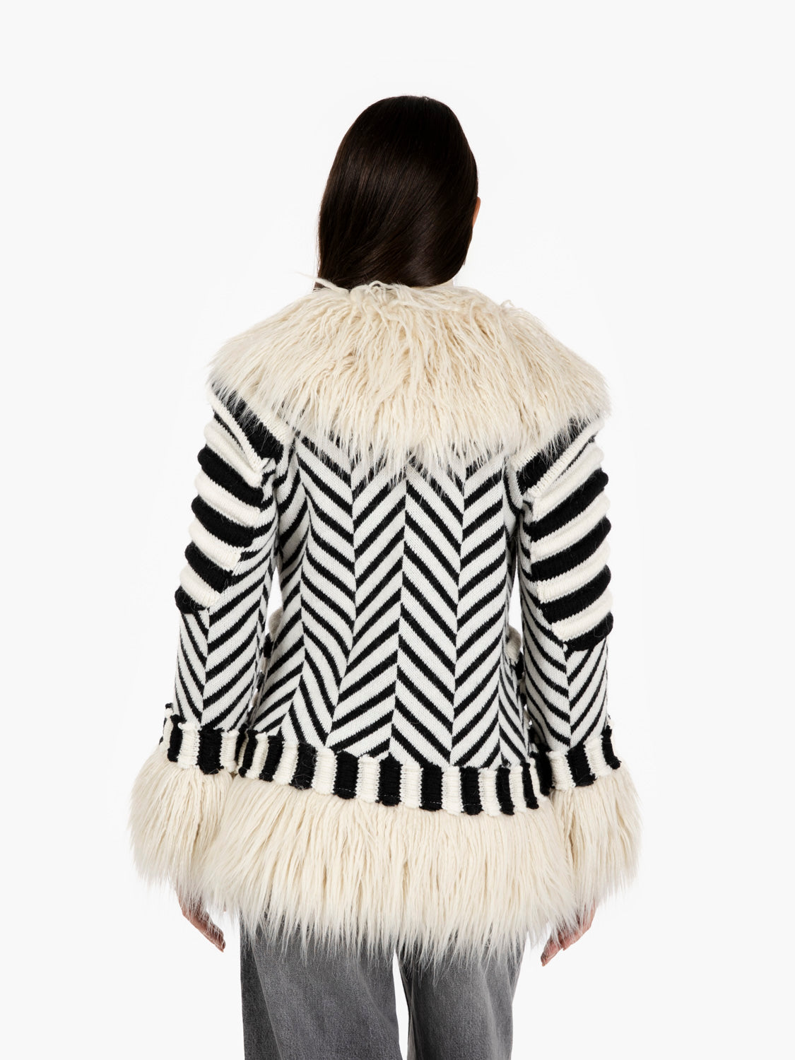 Elenore coat with white / black fur