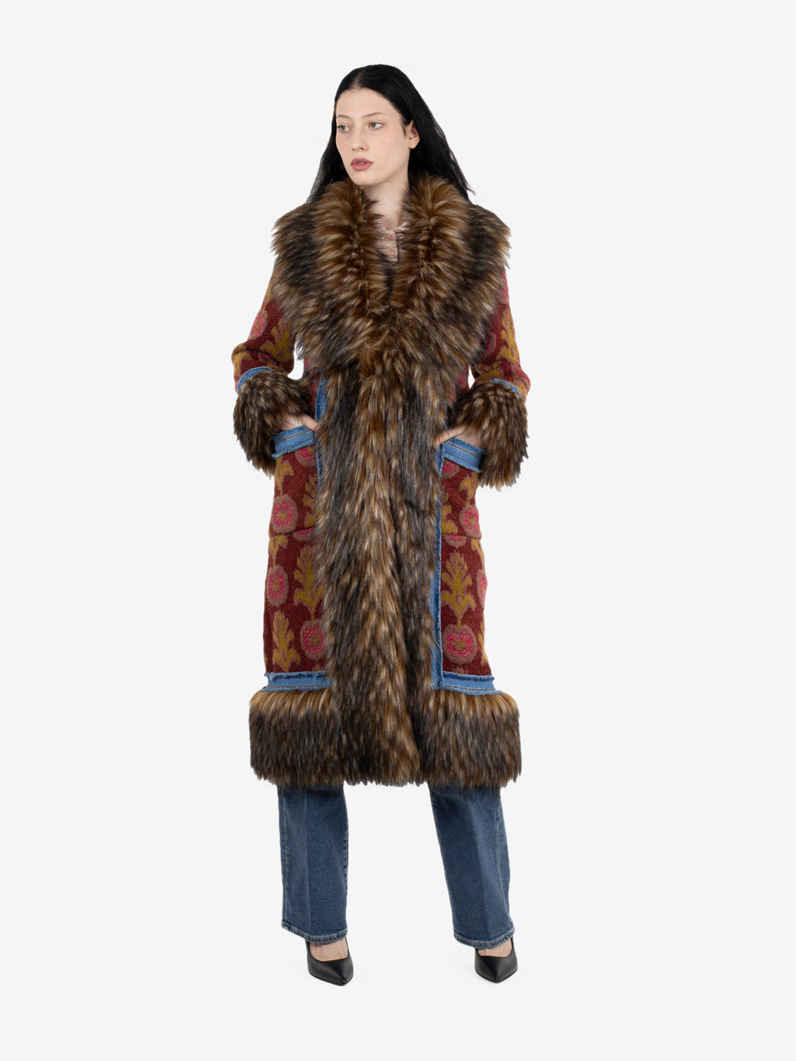 Cappotto lungo con pelliccia burgundy