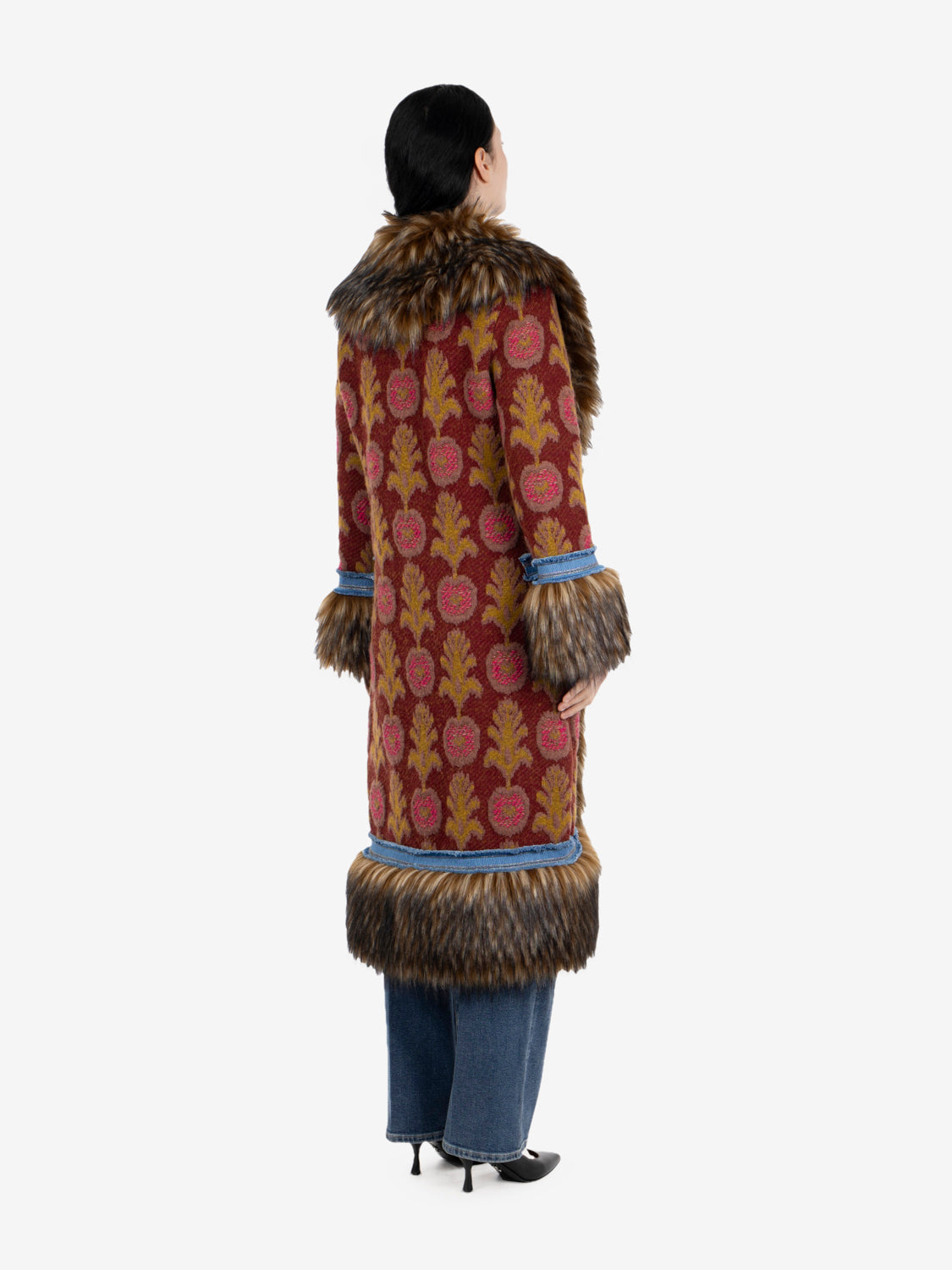 Cappotto lungo con pelliccia burgundy