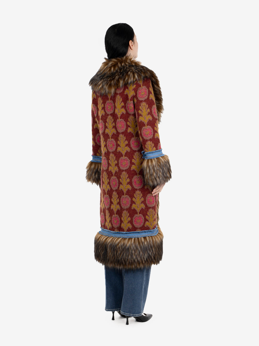 Cappotto lungo con pelliccia burgundy