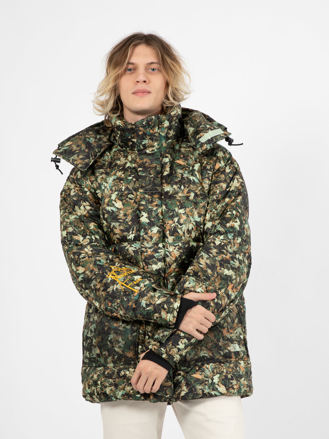 M 73 jacket with all-over green leaf print