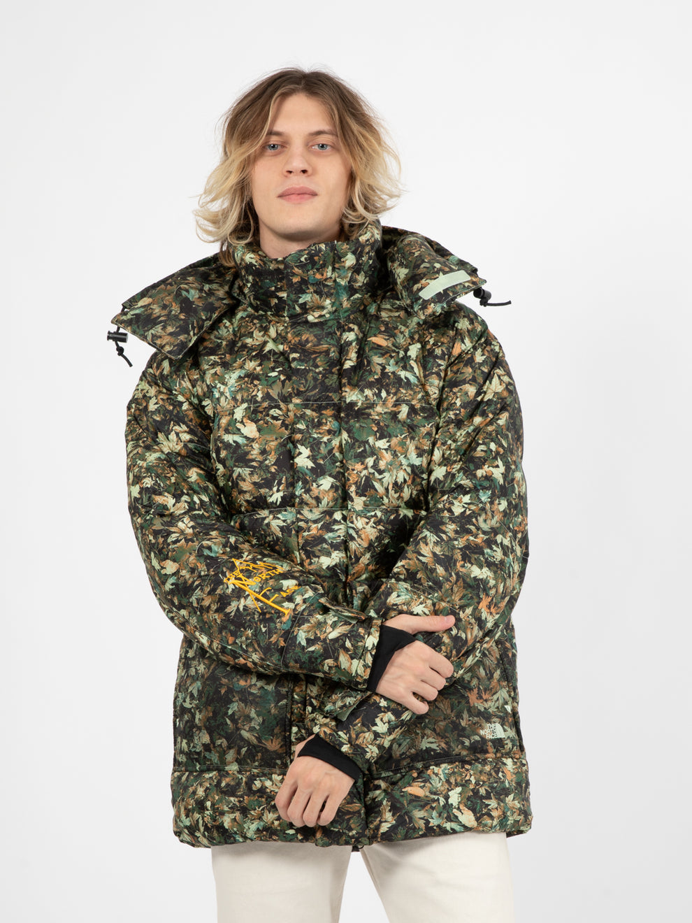M 73 jacket with all-over green leaf print