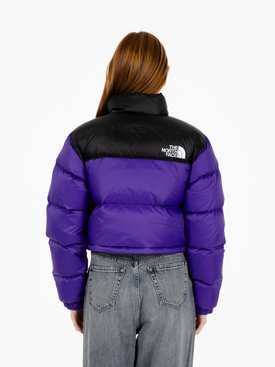 W Nuptse short jacket peak purple / tnf black