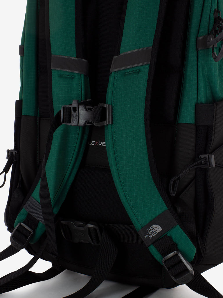 THE NORTH FACE - Zaino Borealis evergreen / tnf black