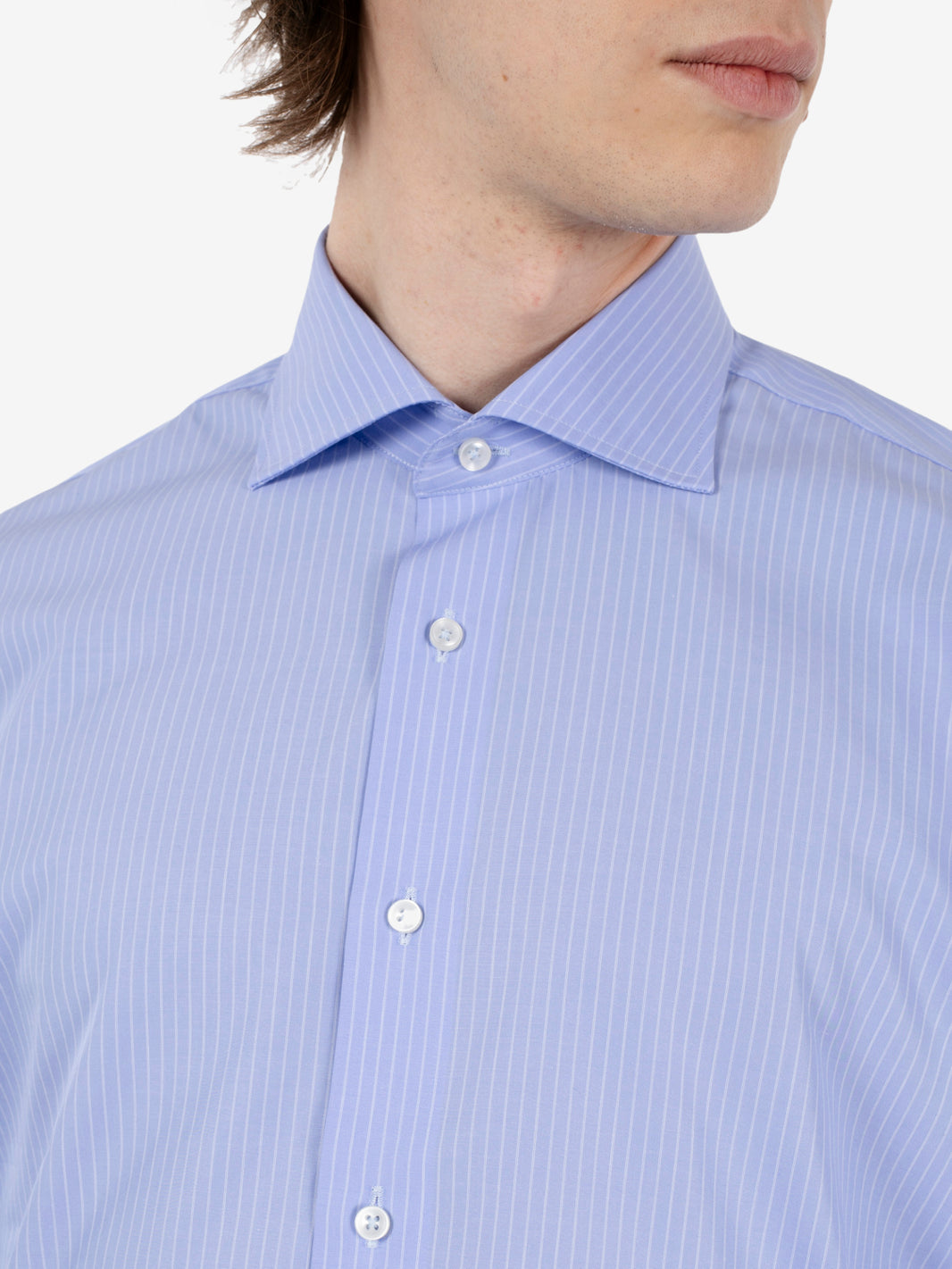 Wrinkle-free blue/white striped shirt