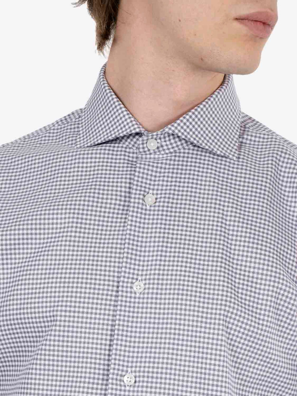 White / grey houndstooth shirt