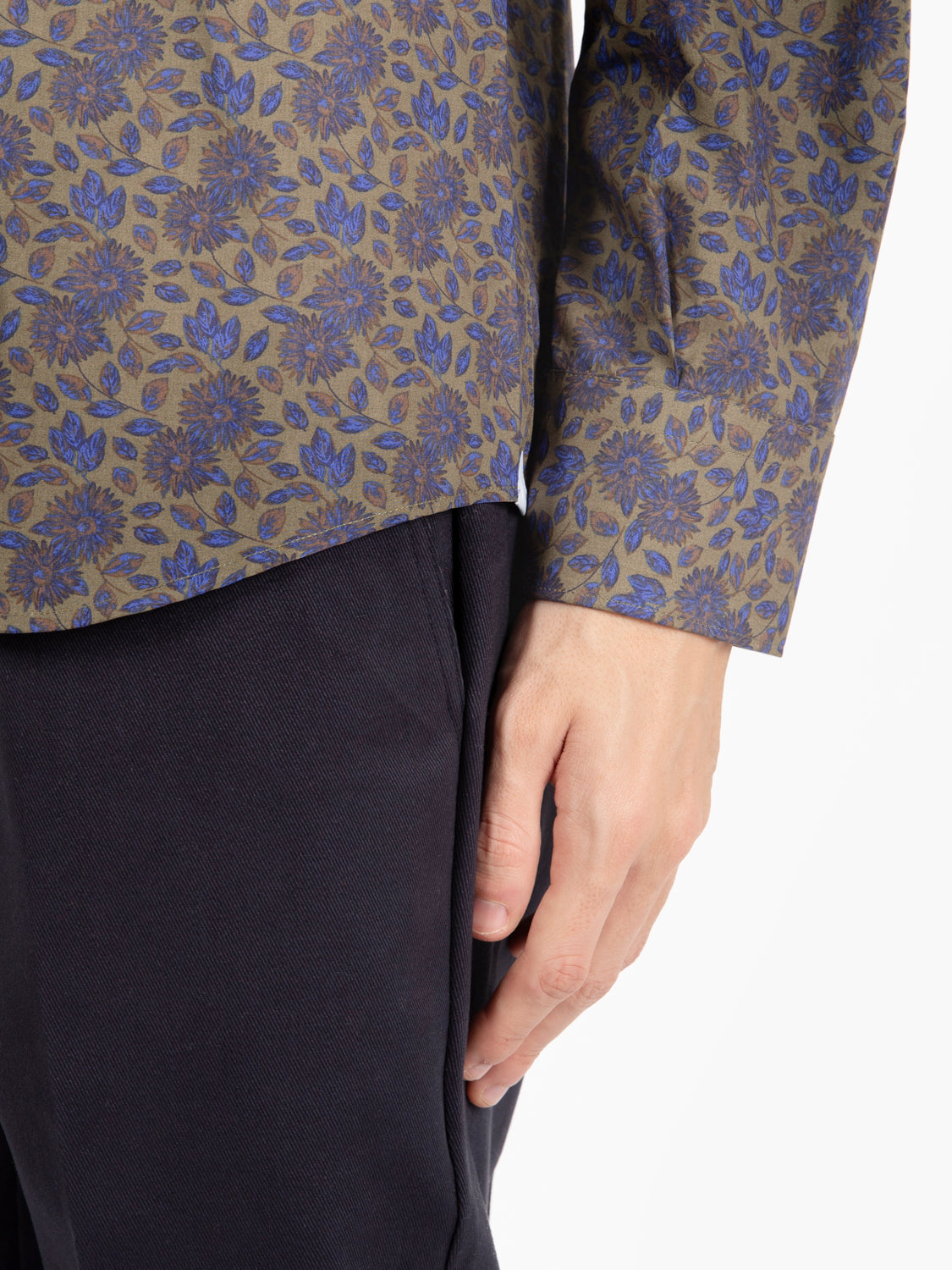 Camicia con stampa floreale verde / blu