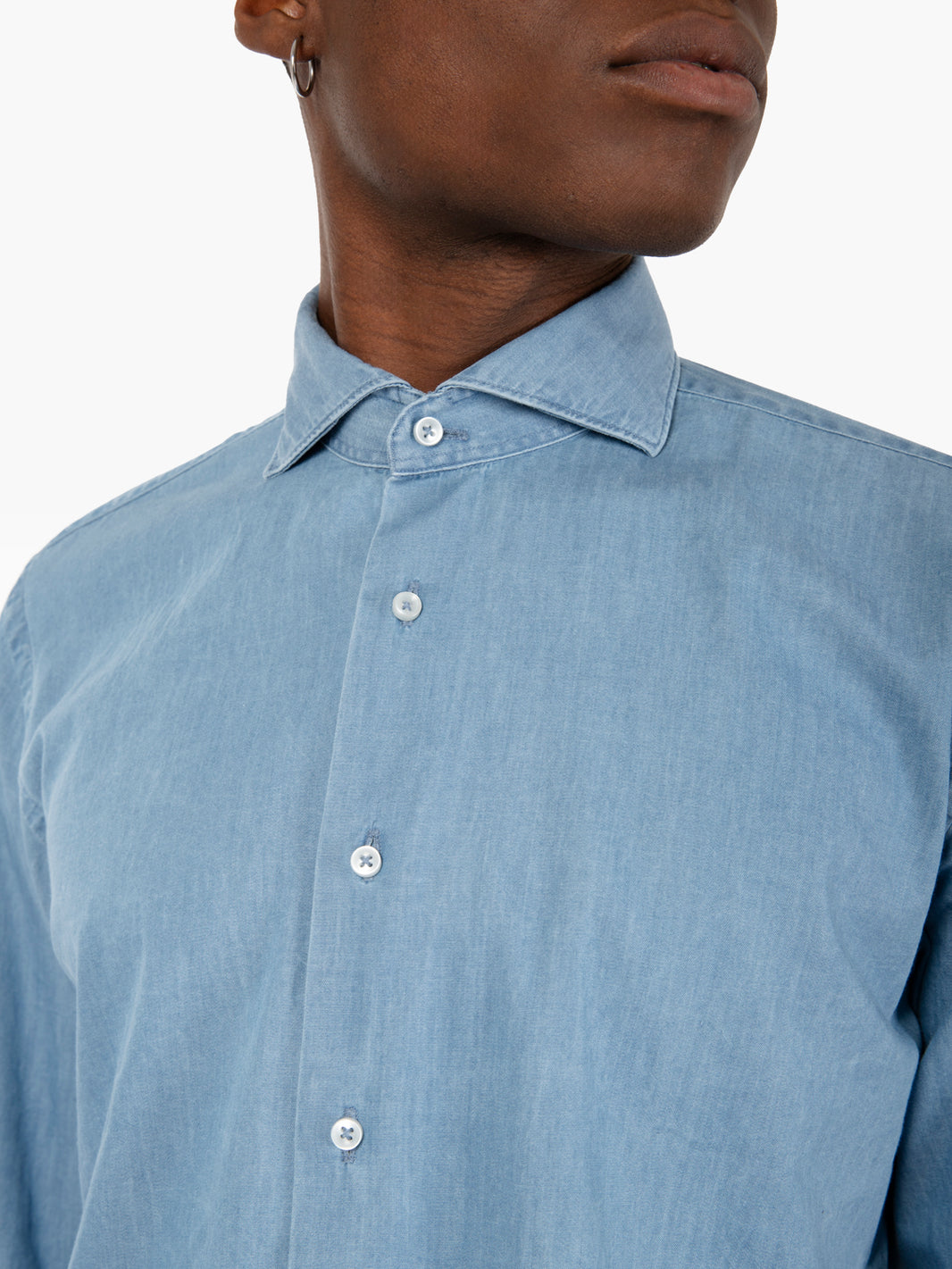 Camicia in denim chiaro azzurro