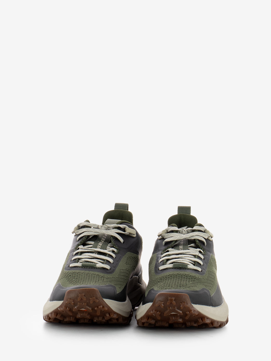 Motion Access low lace sneaker dark green knit