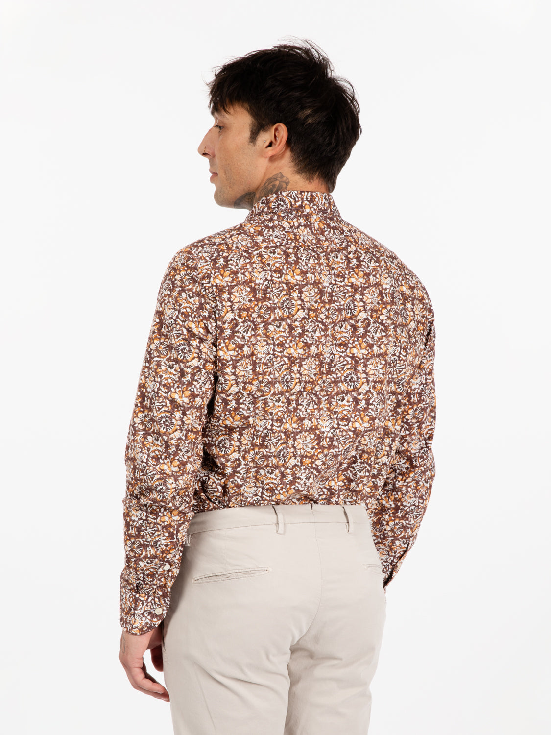 Camicia stampa floreale marrone / arancio
