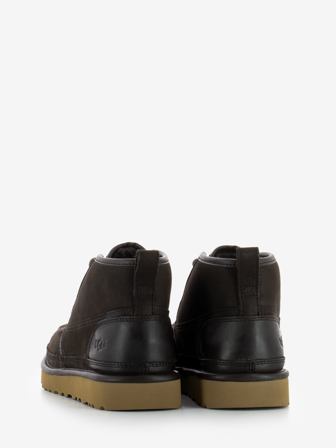 M Neumel moc nubuck dusted coca