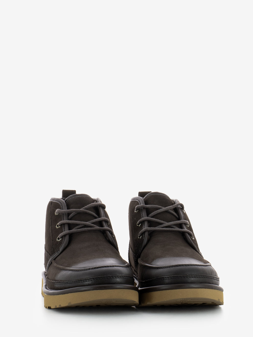 M Neumel moc nubuck dusted coca
