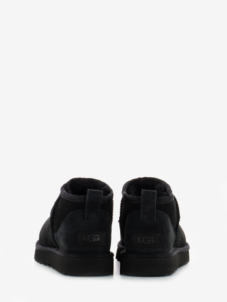 UGG - W Classic ultra mini black