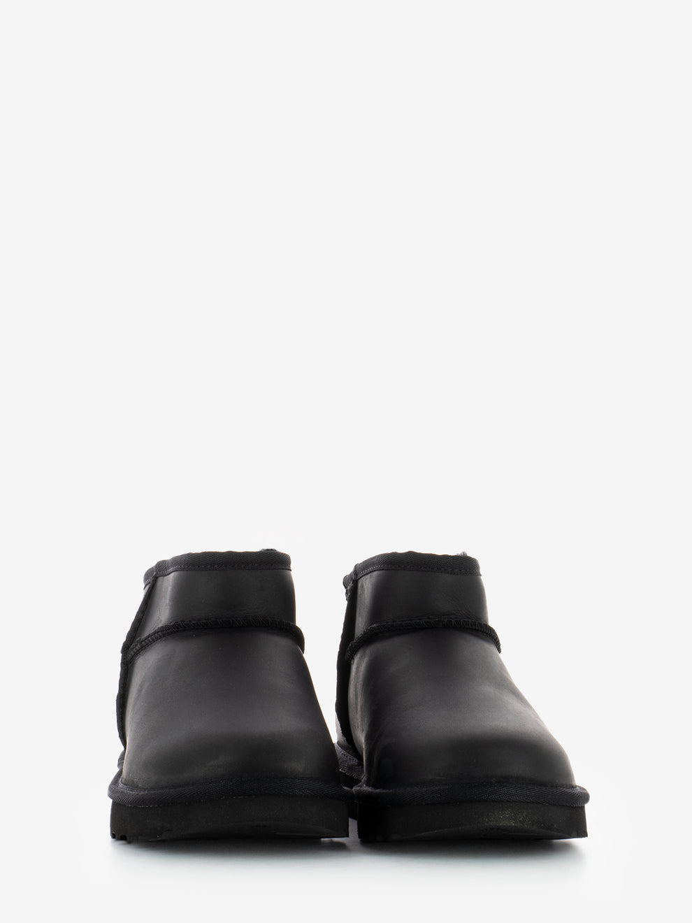 W Classic Ultra Mini leather black